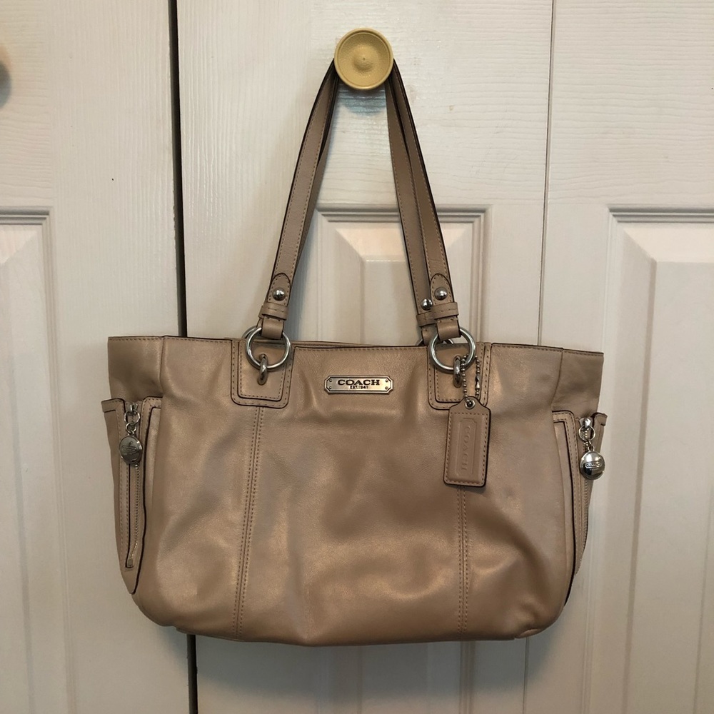 Coach handbag